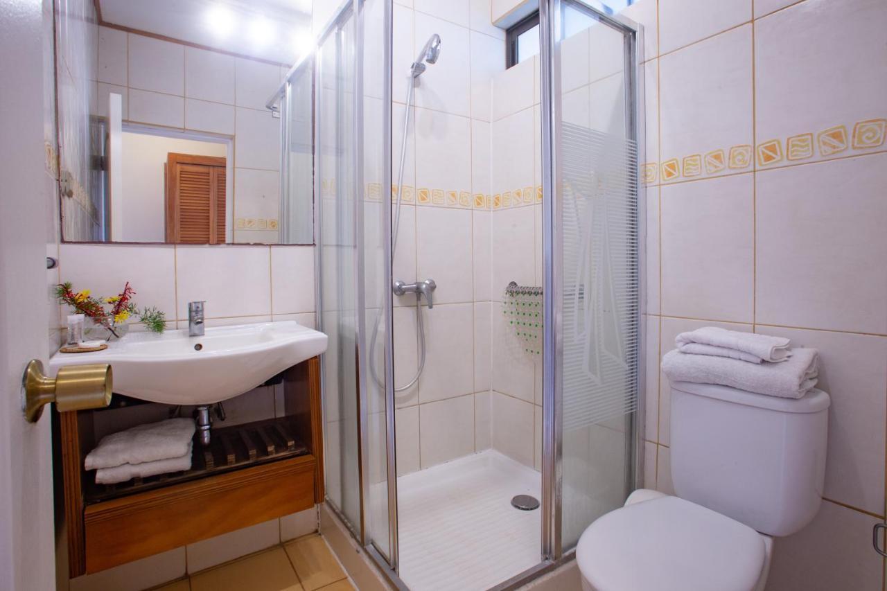 Hostal Uruhao Hanga Roa Zewnętrze zdjęcie