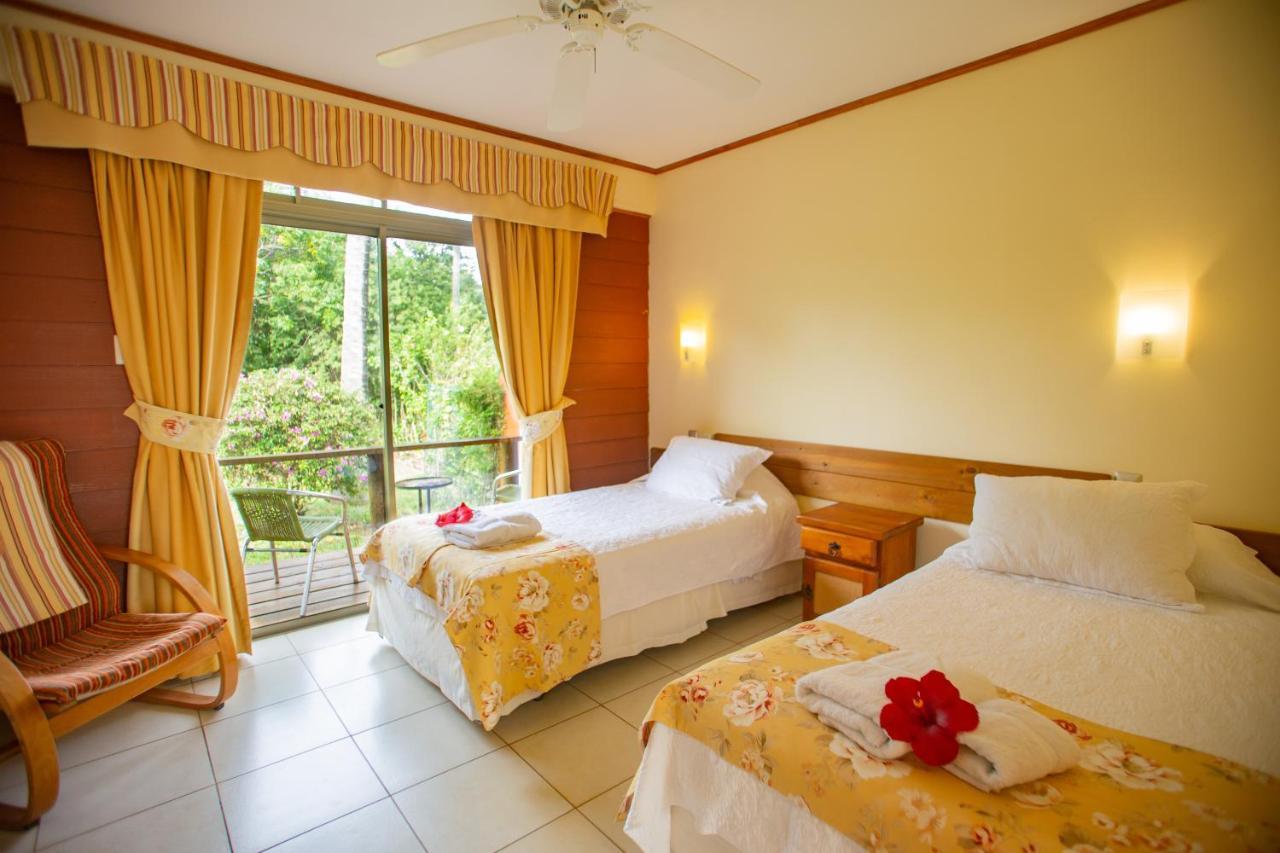 Hostal Uruhao Hanga Roa Zewnętrze zdjęcie